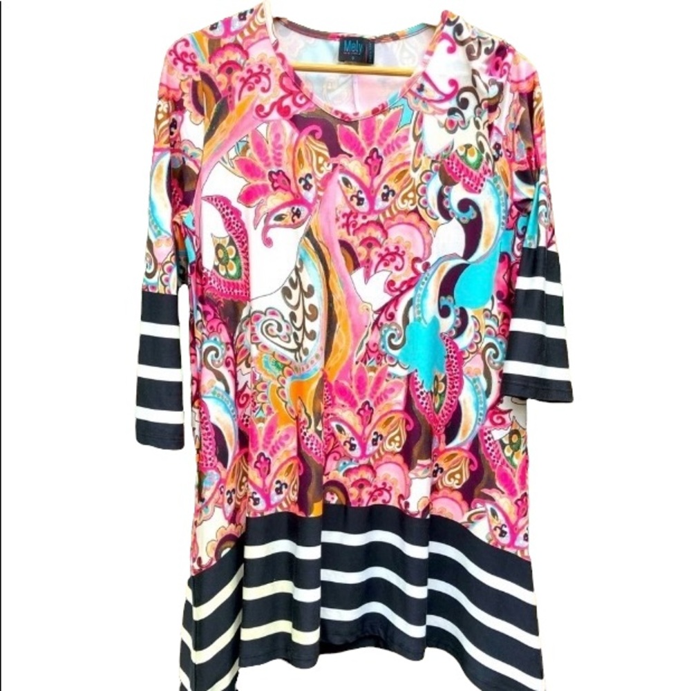 Mely striped and paisley draped tunic with uneven hemline, oversized size small